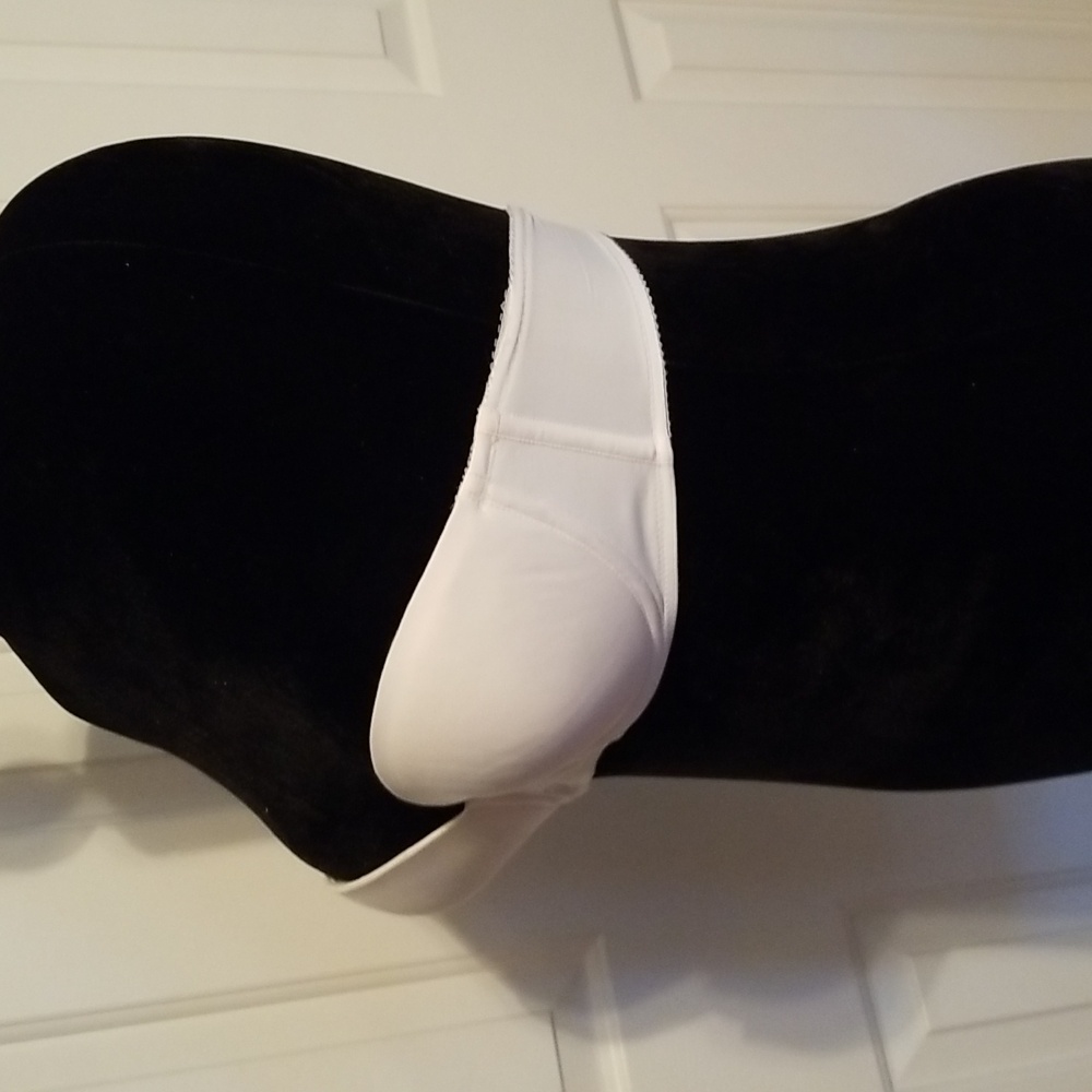 Vintage Vasserette 38C convertible/ strapless bra without the straps - Picture 2 of 5